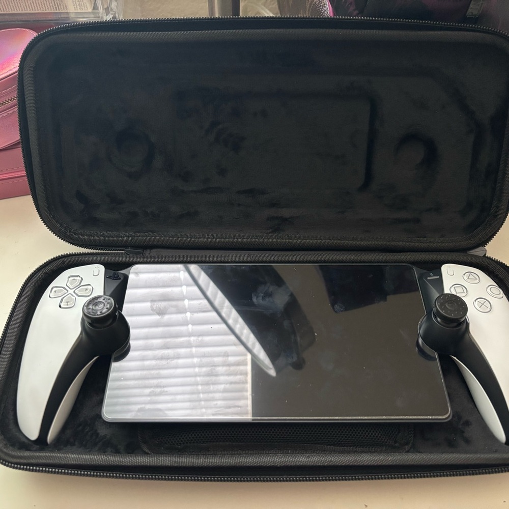 PS5 PORTAL (NOT TAKING OFFERS) price is firm